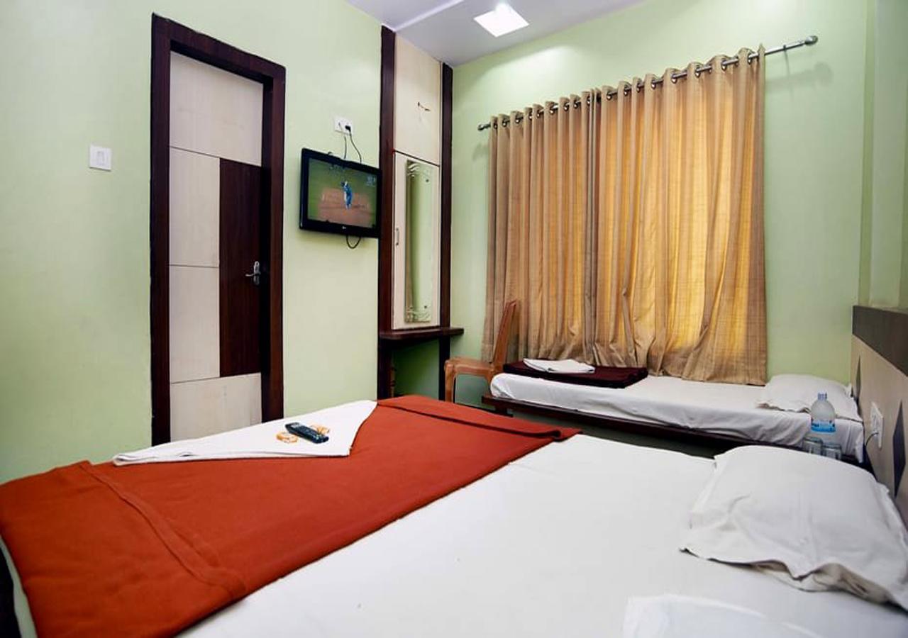 Hotel Three G Ширди Экстерьер фото